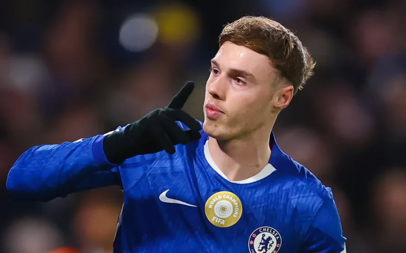 رحلة دبي.. كول بالمر يغادر إنجلترا لقضاء عطلة عيد الحب بعيدًا عن زملائه